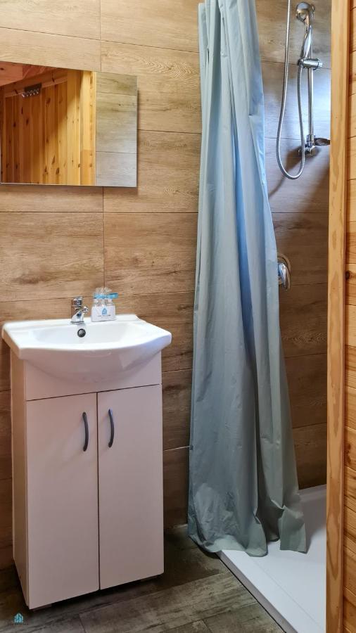 Pod Brzozami Apartamenty Domek Ustronny 우스트 노리 모르스키 외부 사진